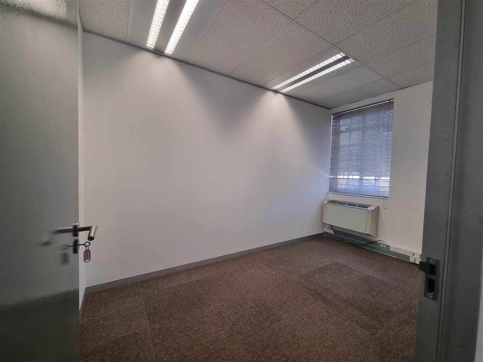 328  m² Commercial space in Rivonia photo number 6