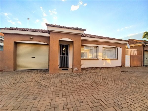 3 Bed Townhouse in Polokwane Central