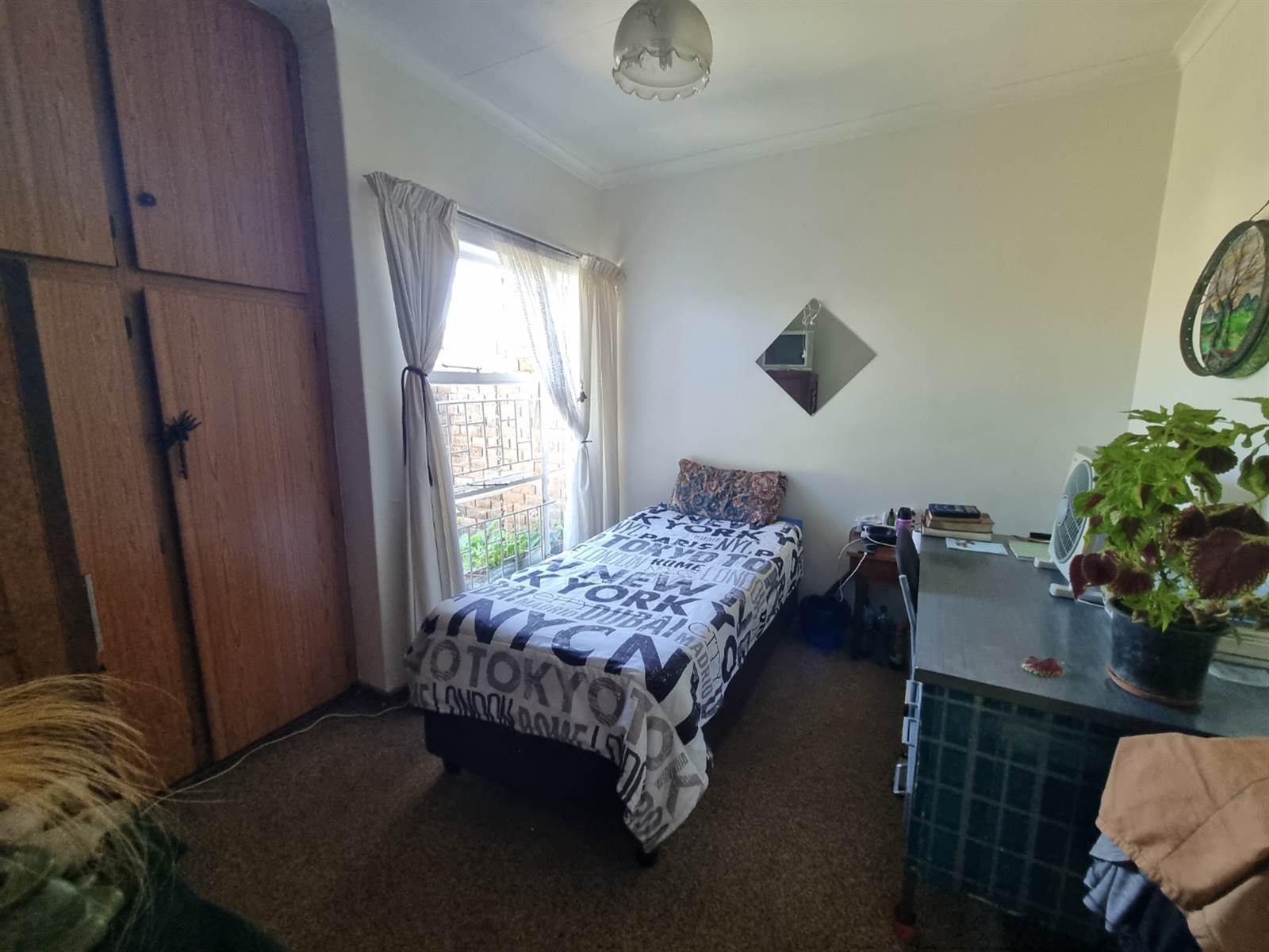 3 Bed House in Harrismith photo number 11