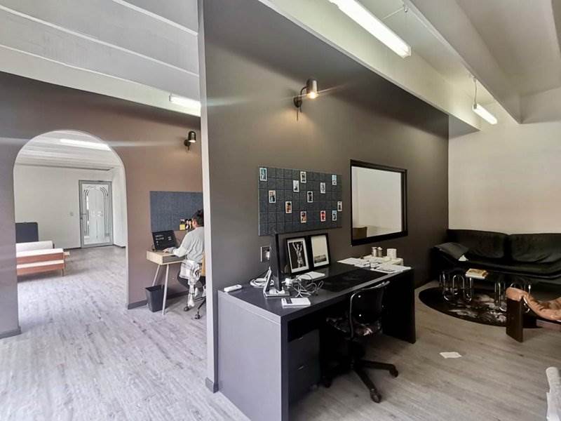 100  m² Office Space in Parkhurst photo number 8