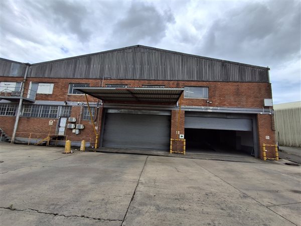 3 450  m² Industrial space