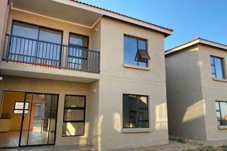 2 Bed Apartment in Lebowakgomo photo number 2
