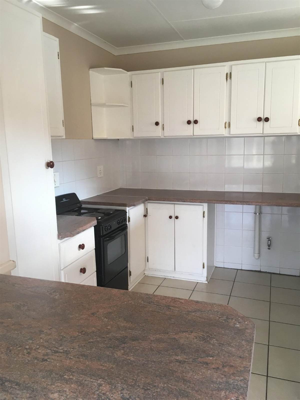 2 Bed Flat in Secunda photo number 4
