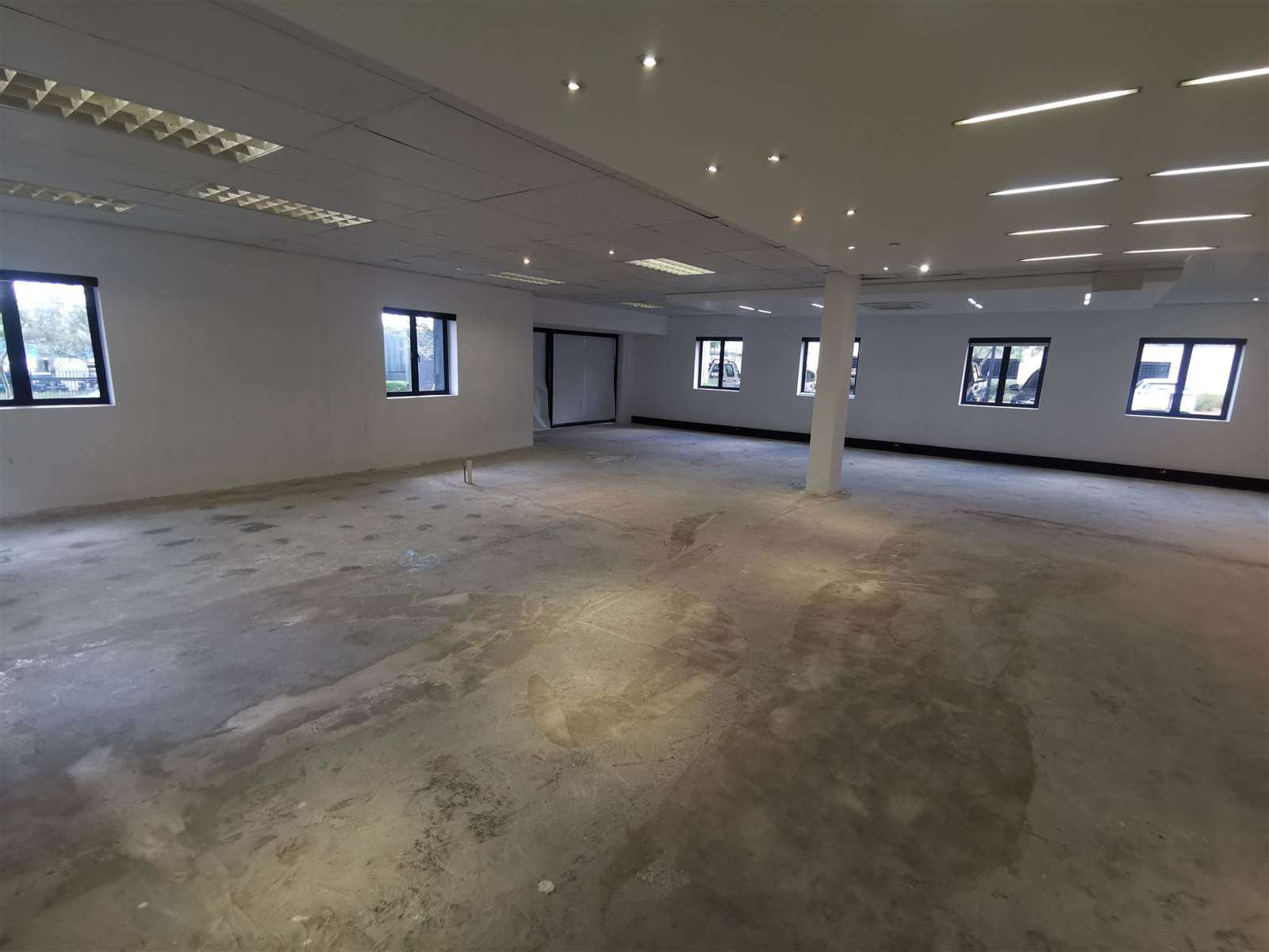 306  m² Commercial space in Strubens Valley photo number 10