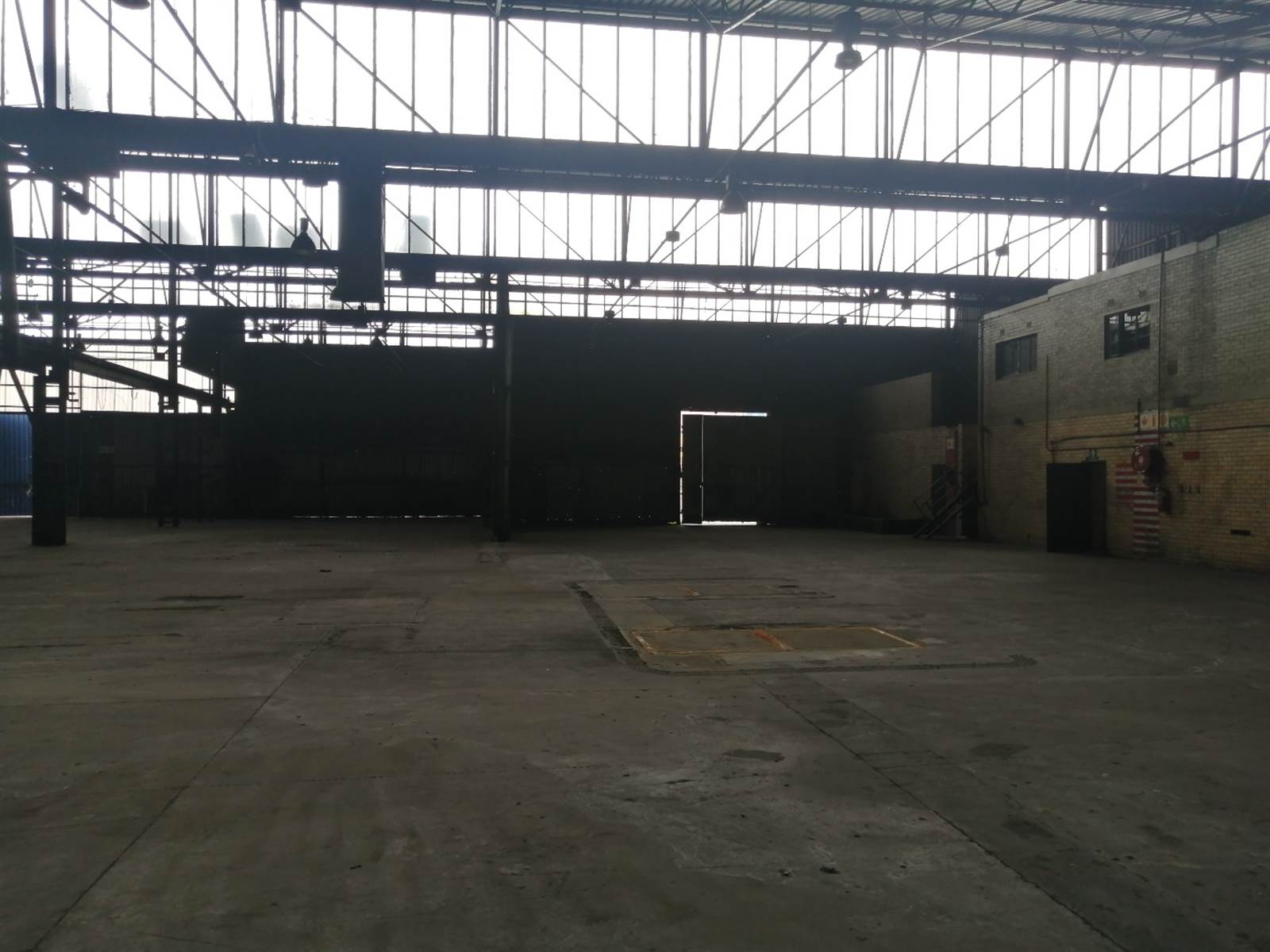 2719  m² Commercial space in Spartan photo number 8