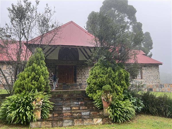 2 Bedroom House 2 Bedroom House
