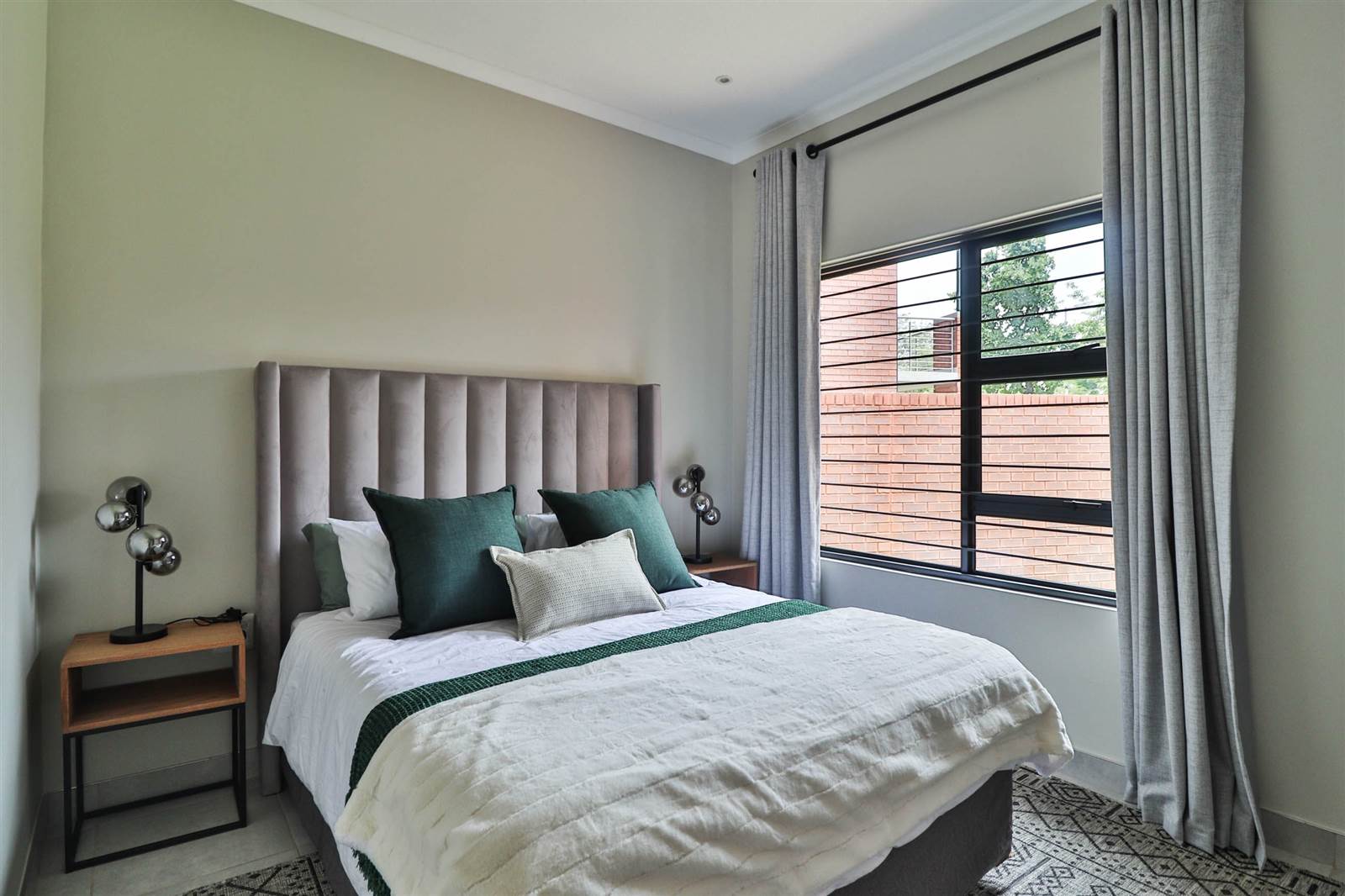 3 Bed Simplex in Boardwalk Villas photo number 18