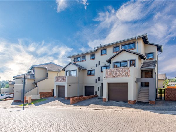 4 Bed Townhouse in Kyalami Hills