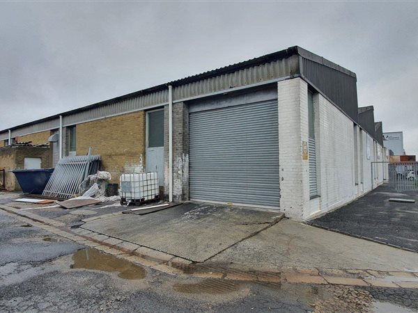 450  m² Industrial space