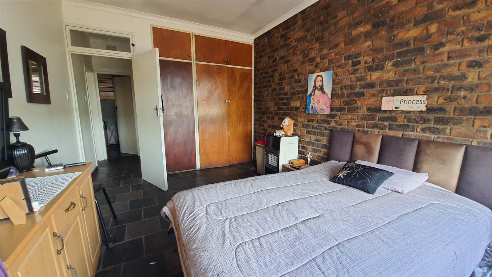1 Bed Apartment in Edenvale photo number 7