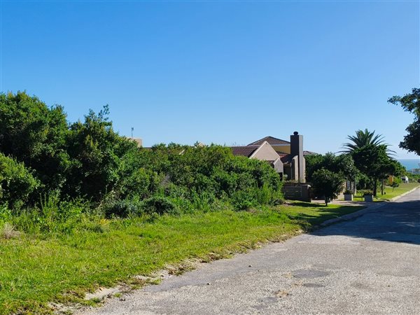 891 m² Land