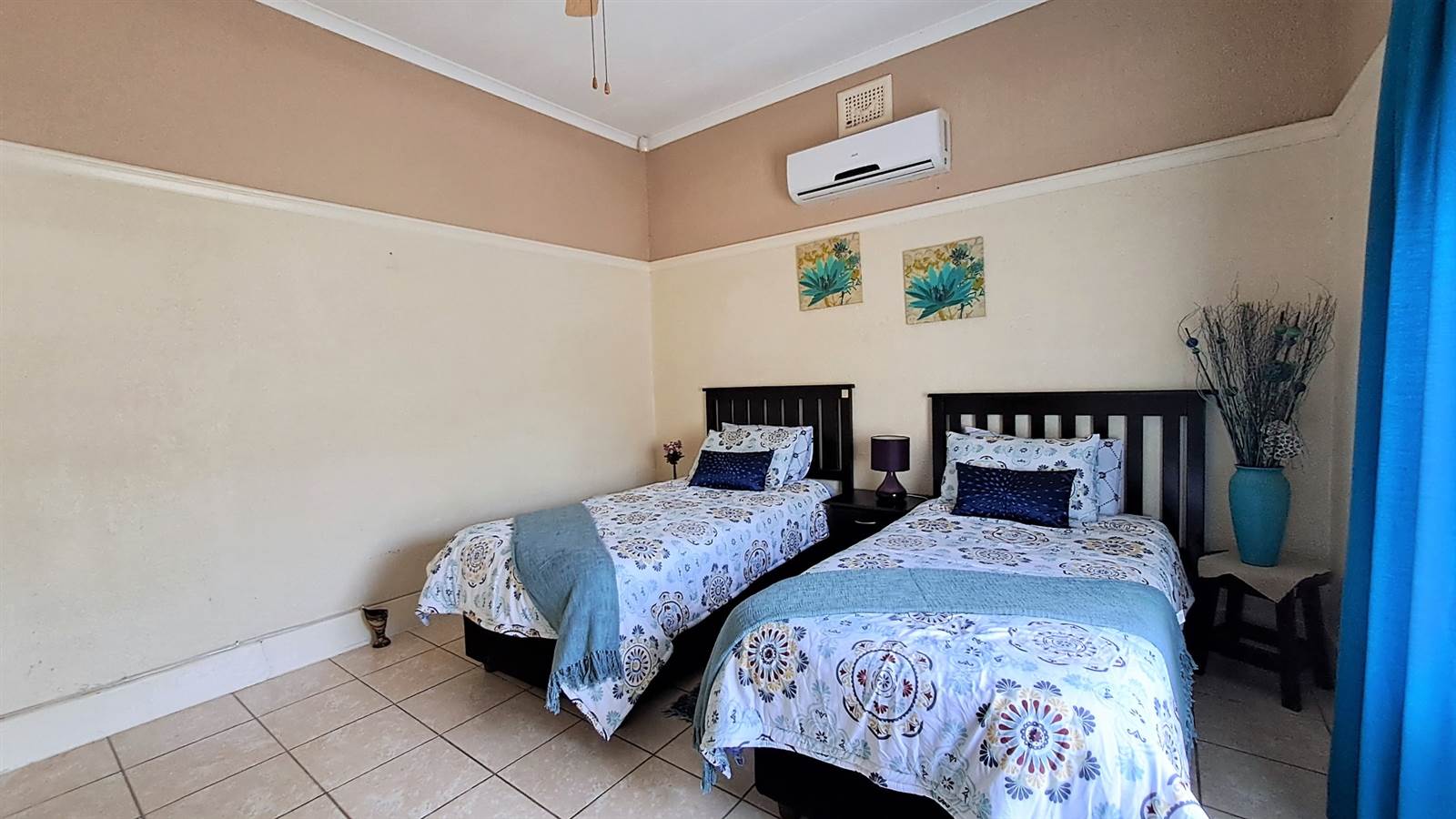 3 Bed Townhouse in Uvongo photo number 12