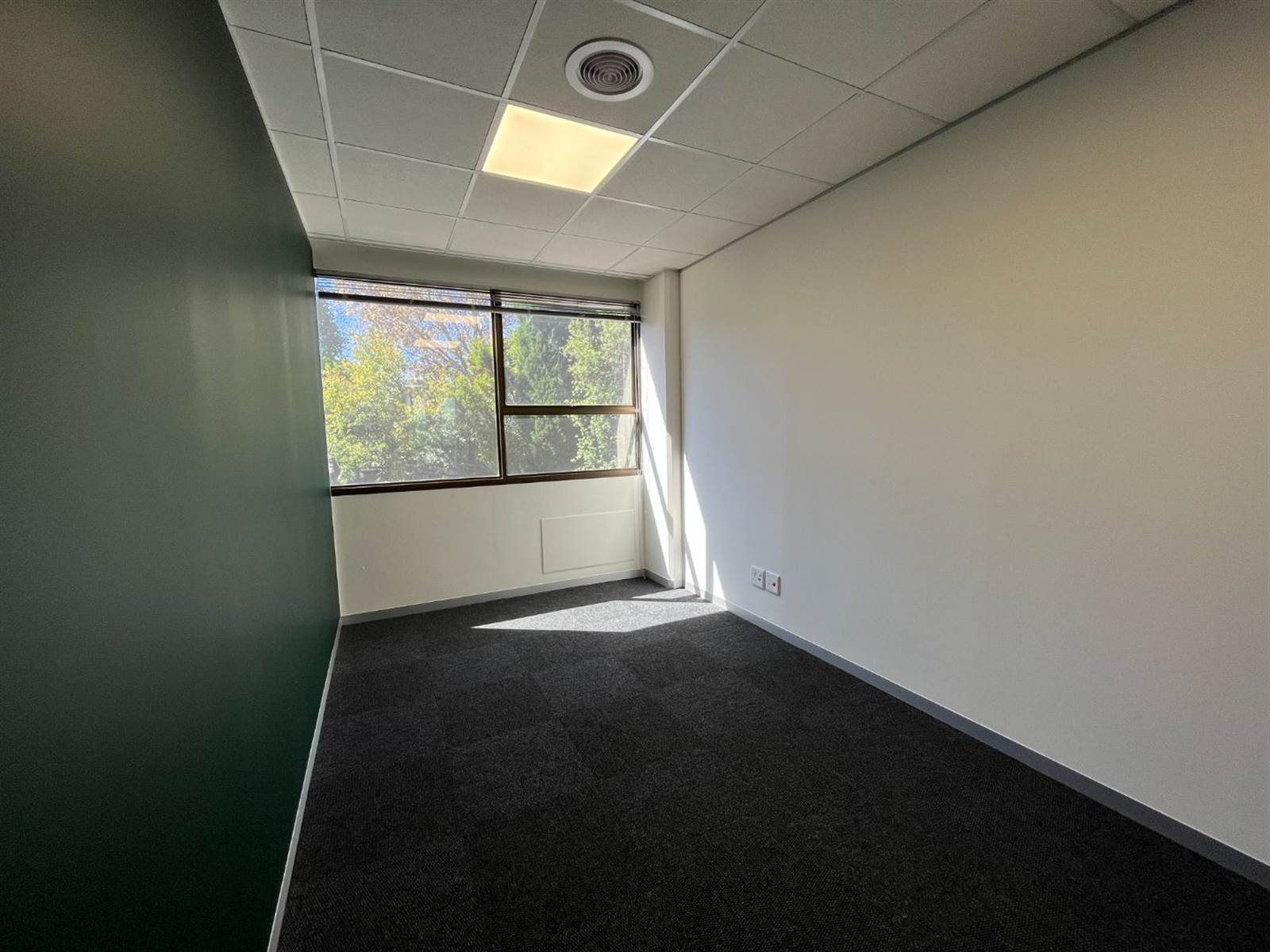 26  m² Office Space in Morningside photo number 4