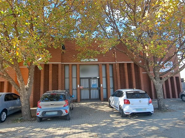 2 700 m² Commercial space 2 700 m² Commercial space
