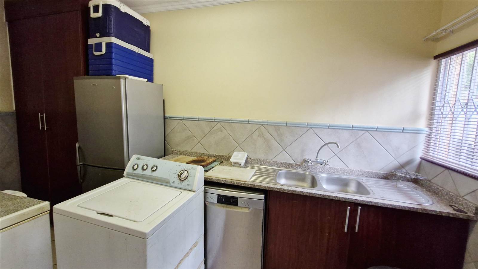 3 Bed House in Pretoria North photo number 11