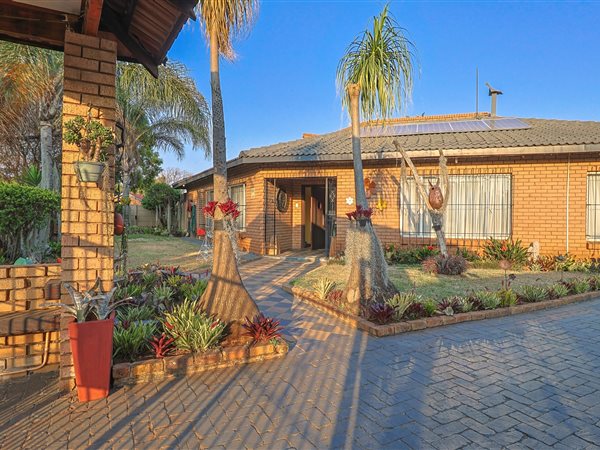 4 Bedroom House