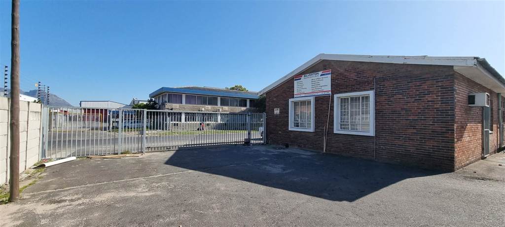 1635  m² Industrial space in Epping photo number 10