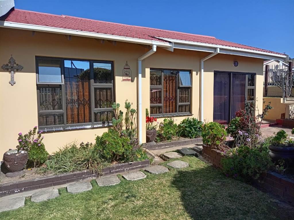 3 Bed House in Kokstad photo number 3