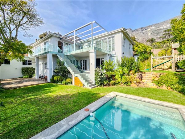 5 Bedroom House 5 Bedroom House