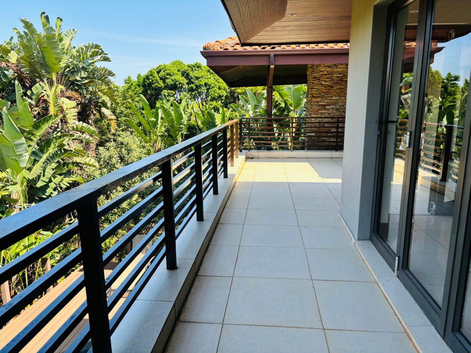 4 Bed House in Zimbali Estate photo number 14