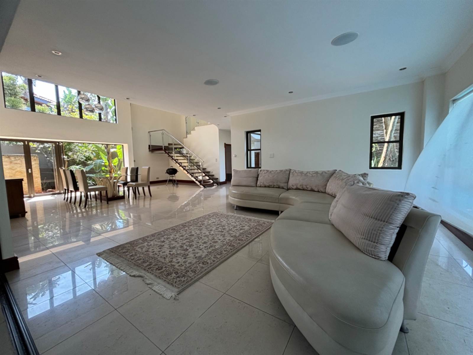 4 Bed House in Zimbali Estate photo number 3