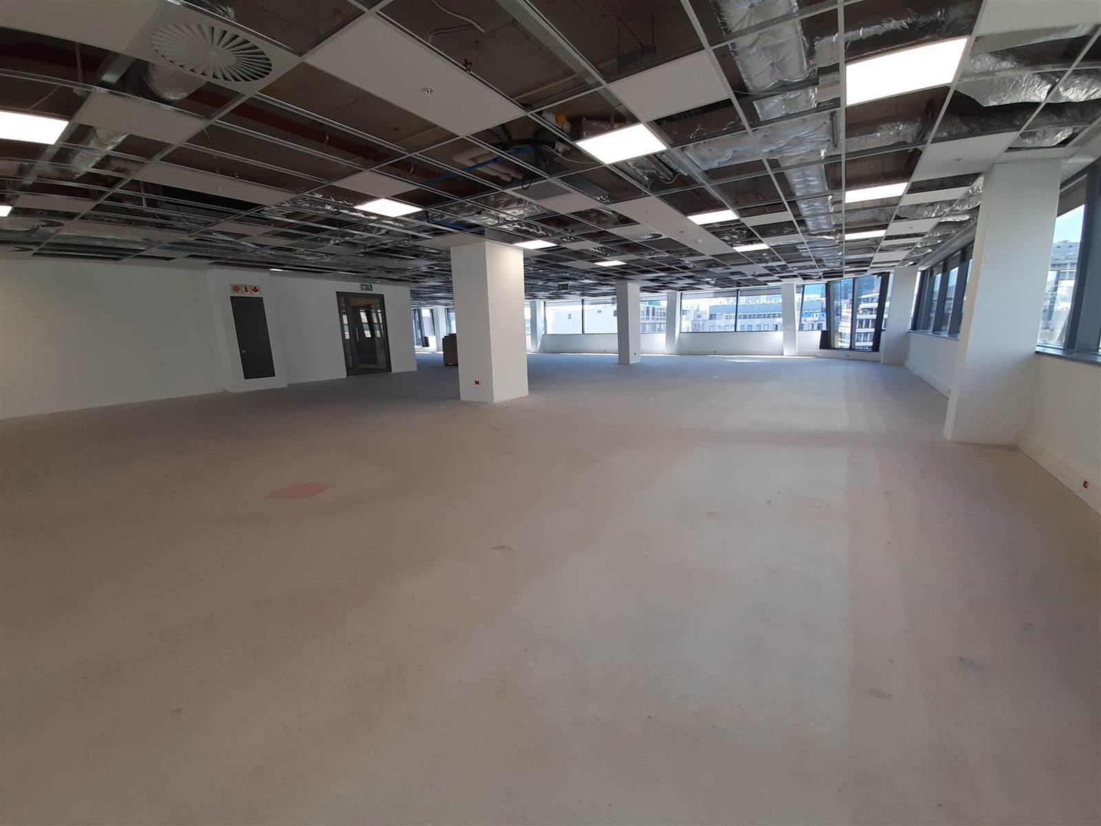 225  m² Commercial space in Foreshore photo number 10