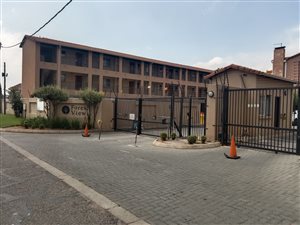 2 Bed Townhouse in Towerby