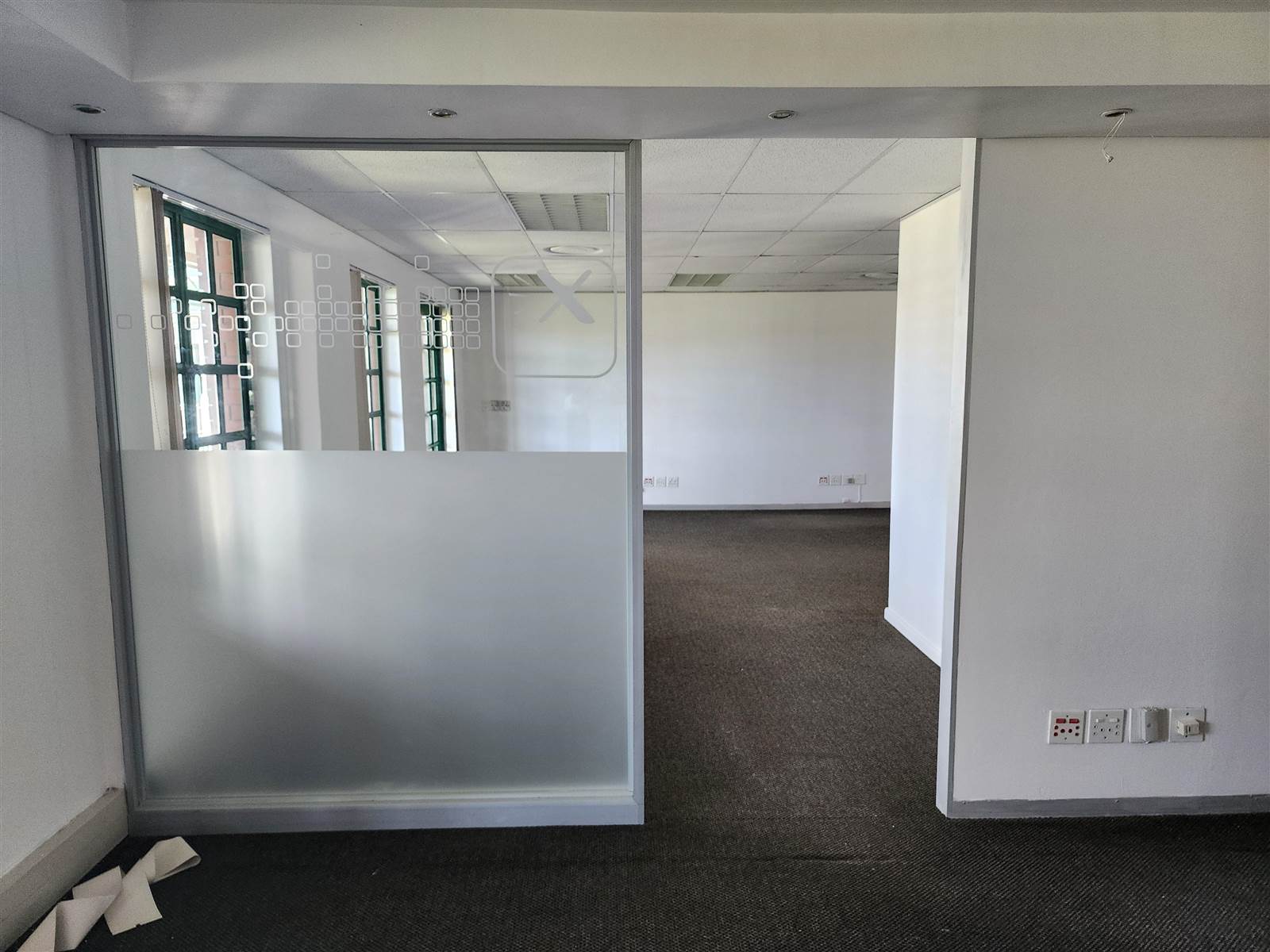 142  m² Commercial space in Claremont photo number 10