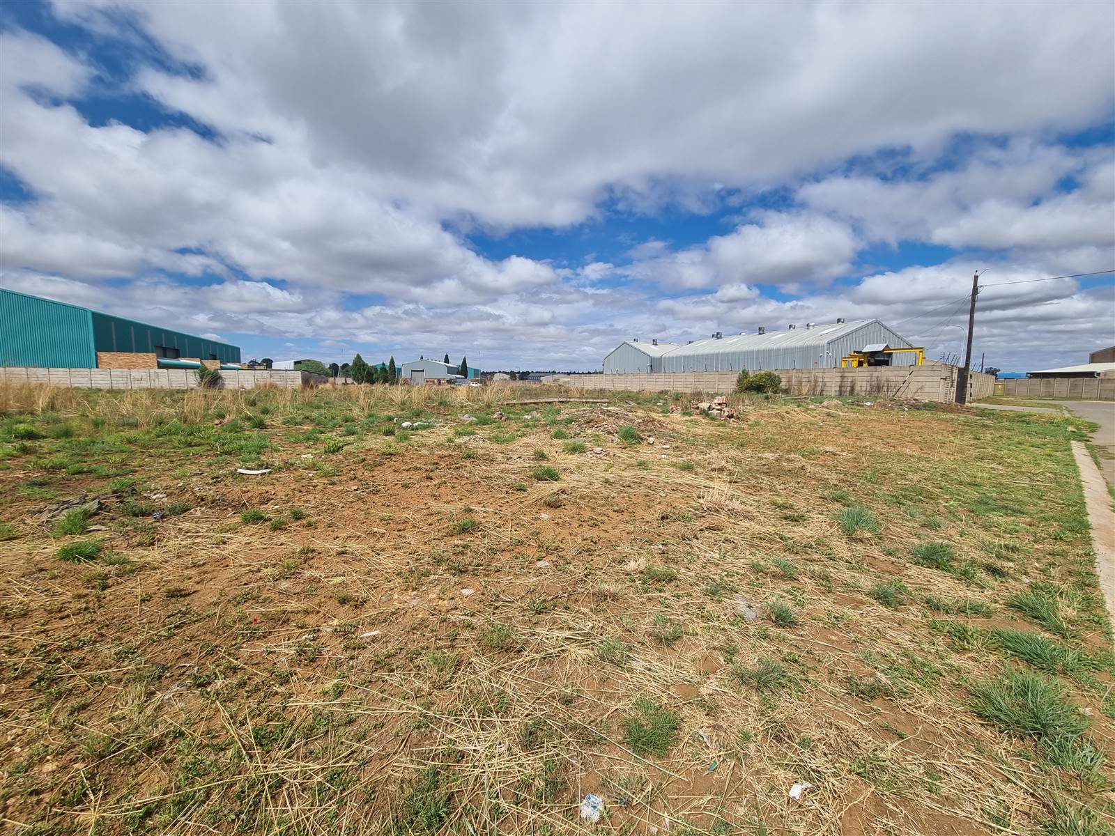 1868 m² Land available in Vaalpark photo number 11