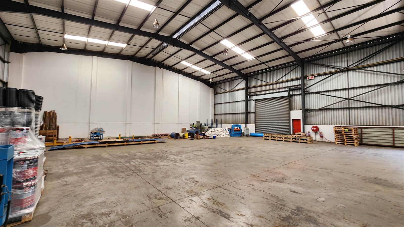 1105  m² Industrial space in Spartan photo number 10