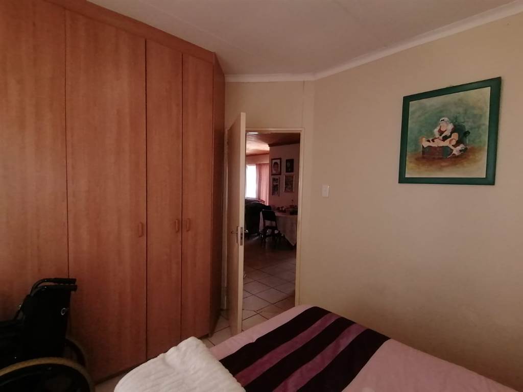 3 Bed Townhouse in Quaggafontein photo number 19