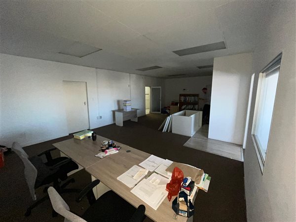 89 m² Commercial space 89 m² Commercial space
