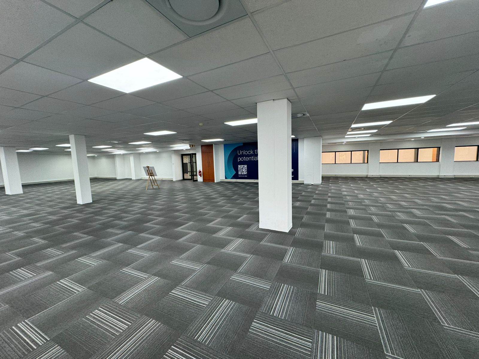 697  m² Commercial space in Rivonia photo number 27