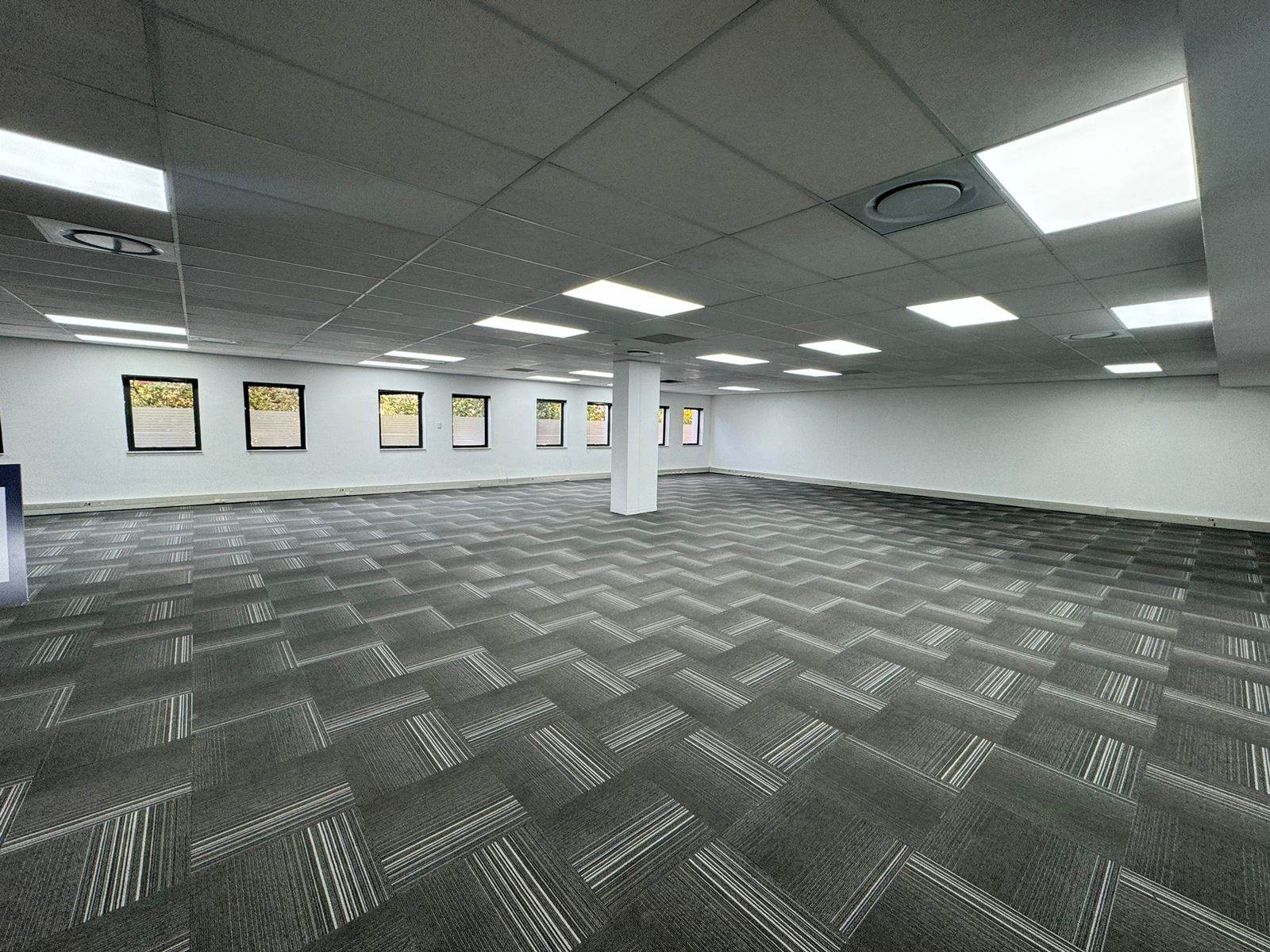 697  m² Commercial space in Rivonia photo number 20
