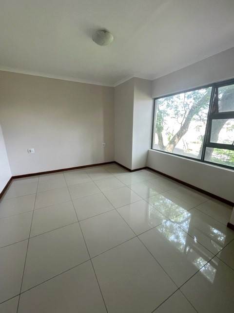 4 Bed Townhouse in Glen Marais photo number 15