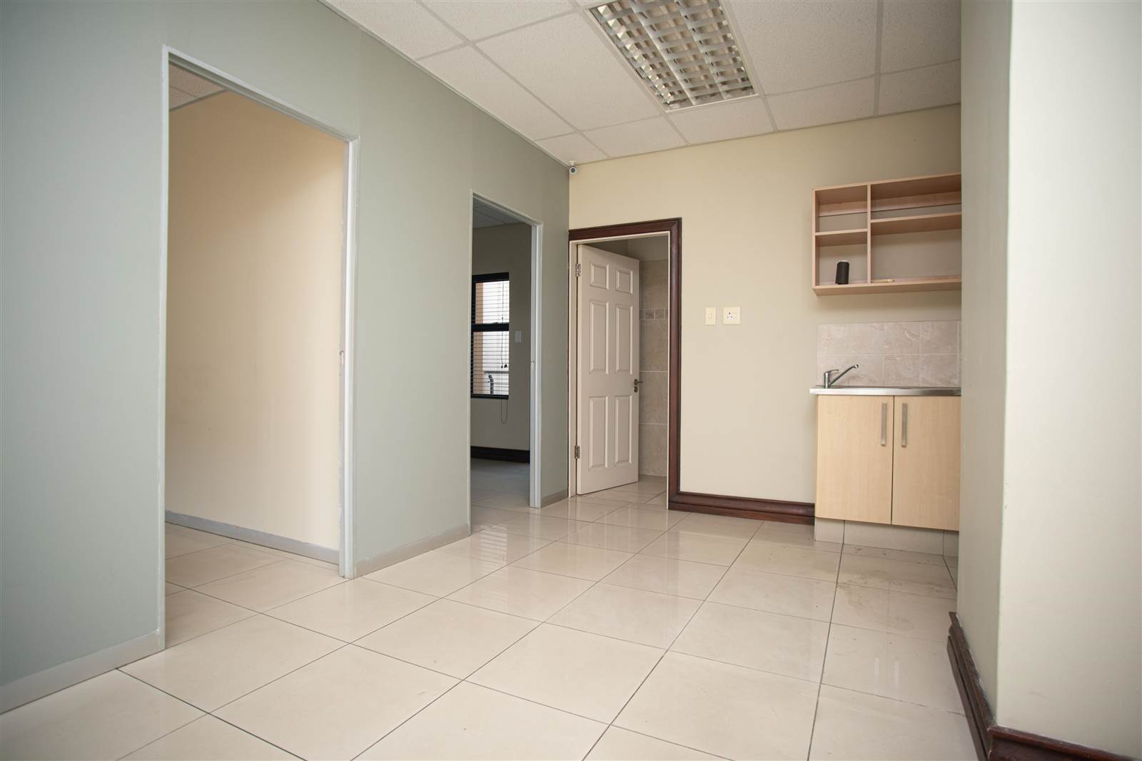 60  m² Commercial space in Umhlanga Ridge photo number 3