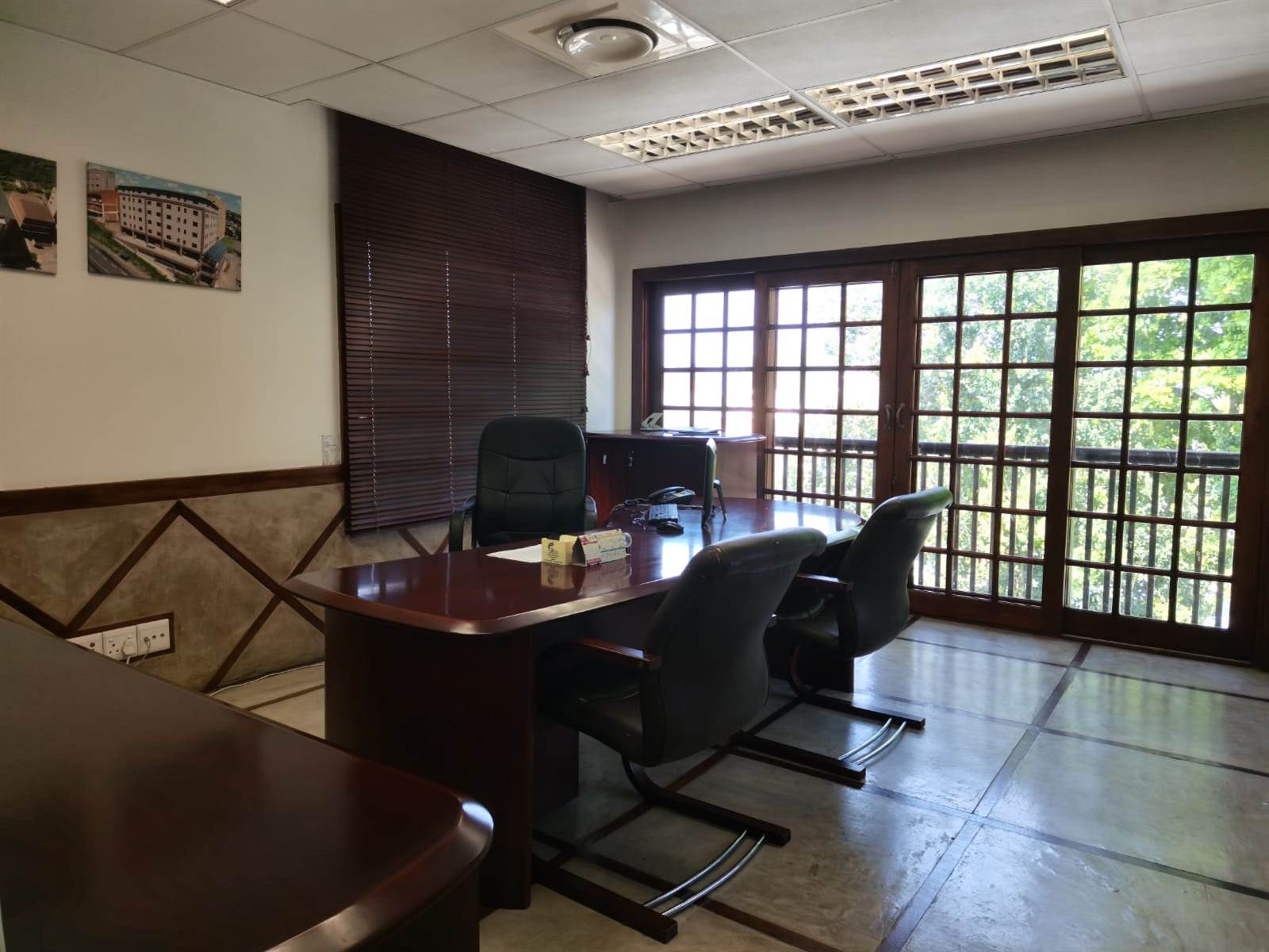 600  m² Commercial space in Durban North photo number 7