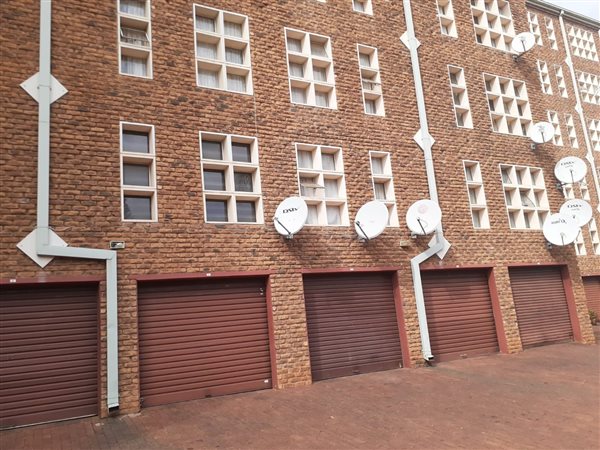 3 Bed Apartment in Pretoria North