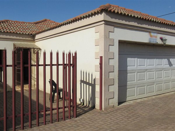 3 Bed House in Greenhills