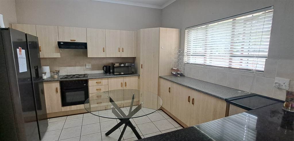 3 Bed House in Nelspruit Central photo number 11