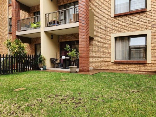 2 Bed Apartment in Olivedale