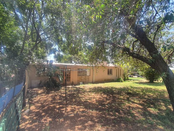 4.2 ha Smallholding in Randfontein