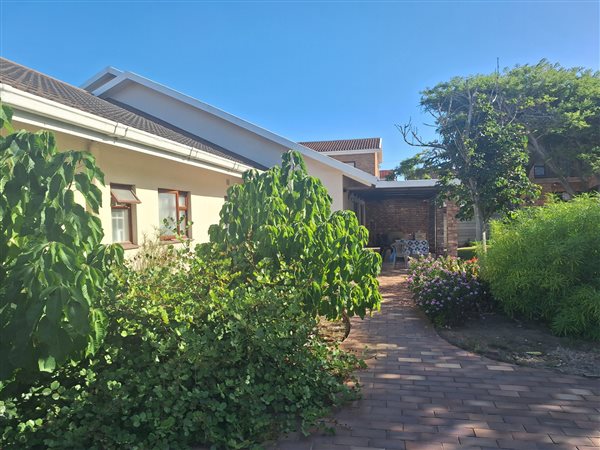 3 Bed House in Hartenbos