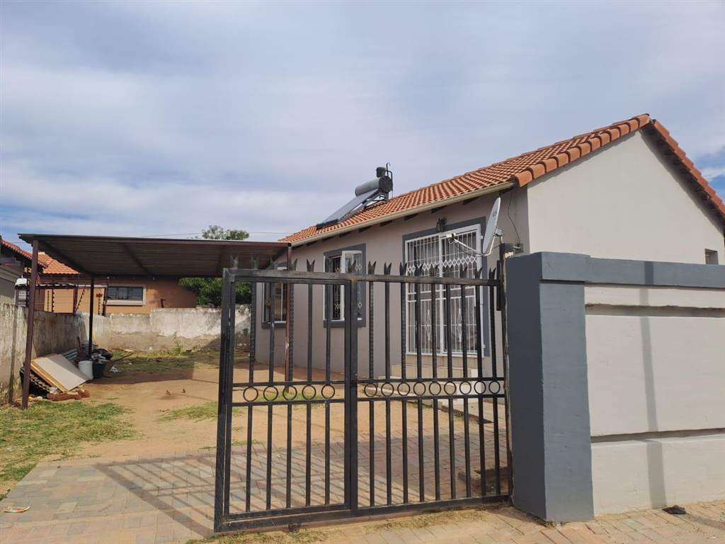 3 Bed House in Olievenhoutbos photo number 20