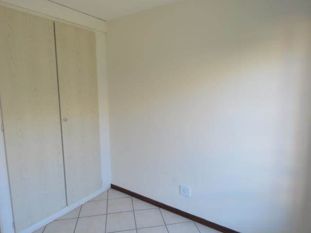 3 Bed Apartment in Noordwyk photo number 11