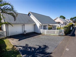 4 Bed House in Caledon Estate