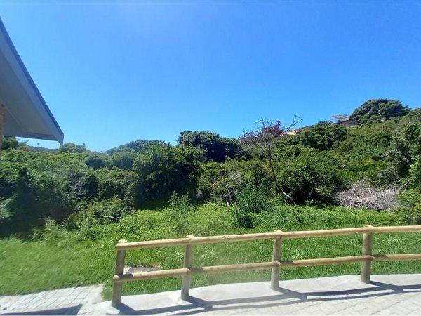 1738 m² Land available in Wilderness