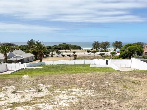 1393 m² Land available in Jeffreys Bay