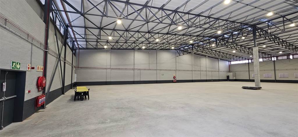 1569  m² Industrial space in Milnerton photo number 2