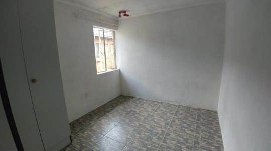 2 Bed Townhouse in Grobler Park photo number 12